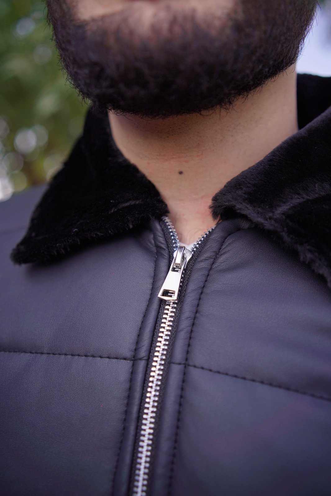 Premium Puffer Jackets With Fur Collar - Image 2